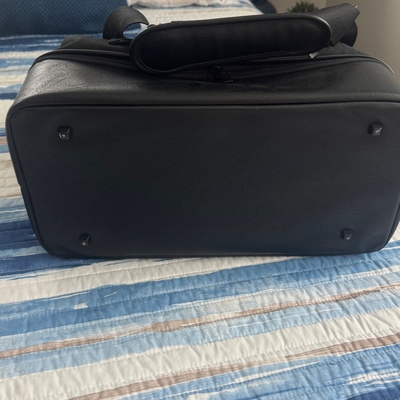 Beis Mini Weekender - Picture 3 of 5